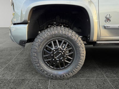 2026 Chevrolet Silverado 3500 HD High Country DRW