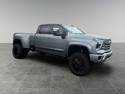 2026 Chevrolet Silverado 3500 HD High Country DRW