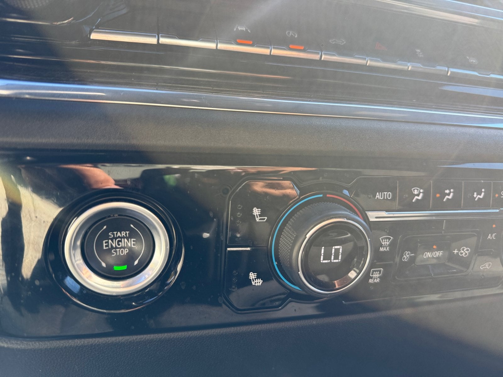 2024 Chevrolet Silverado 1500 LT - Photo 23