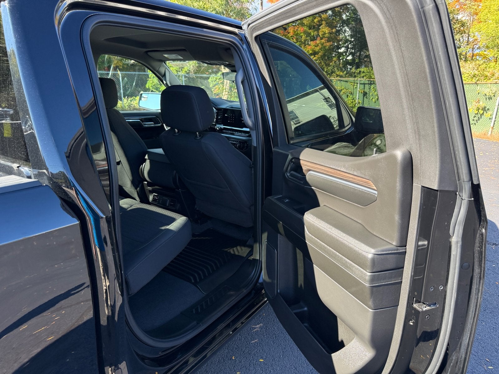 2024 Chevrolet Silverado 1500 LT - Photo 26