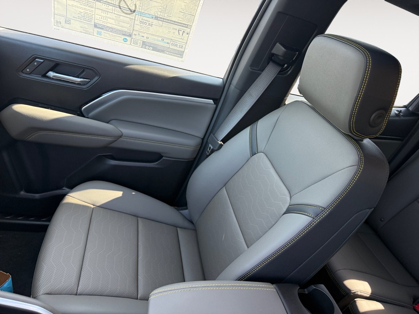 2026 Chevrolet Colorado ZR2 - Photo 14