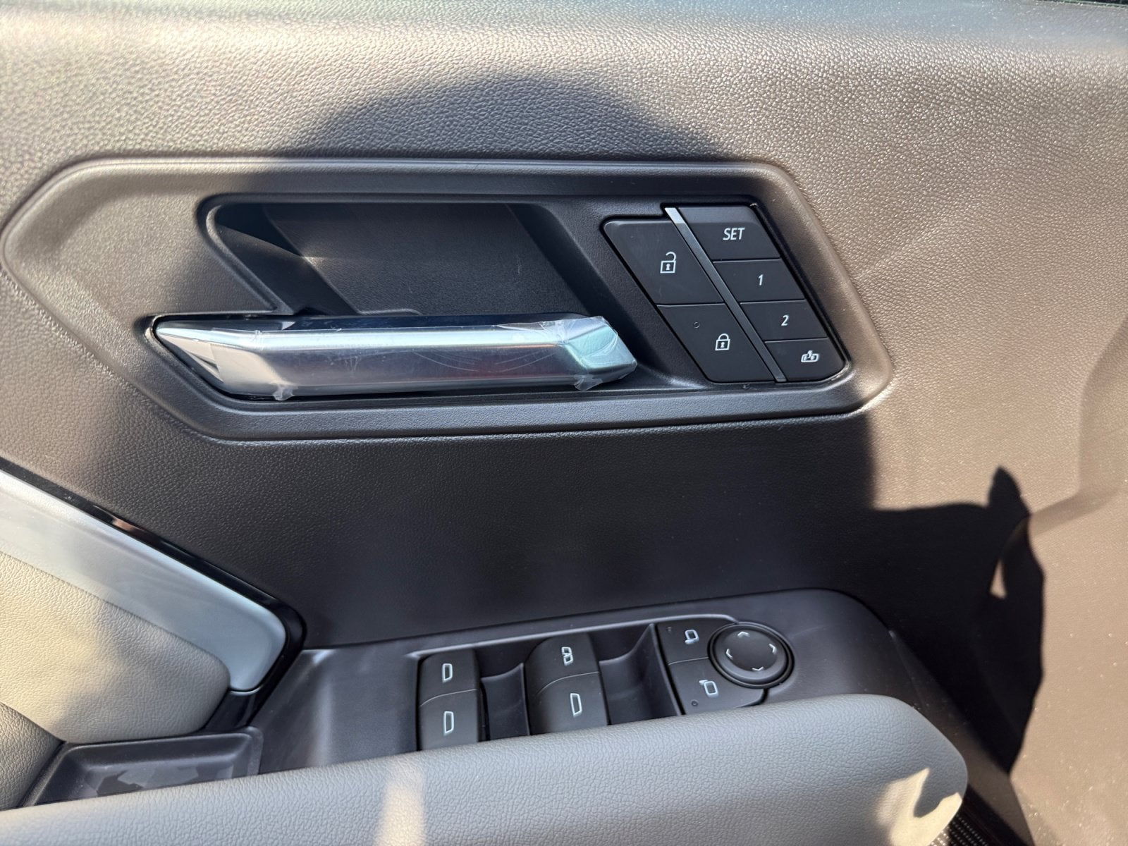 2026 Chevrolet Colorado ZR2 - Photo 17