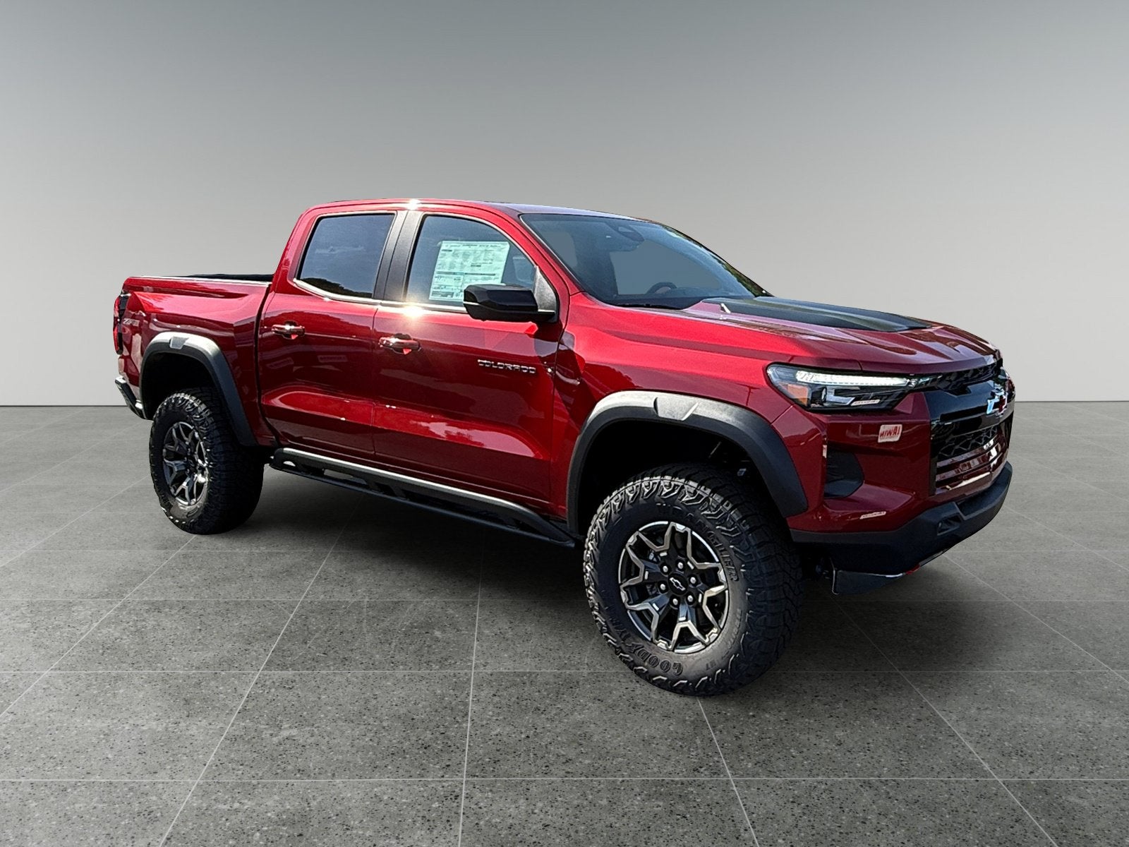 2026 Chevrolet Colorado ZR2 - Photo 7