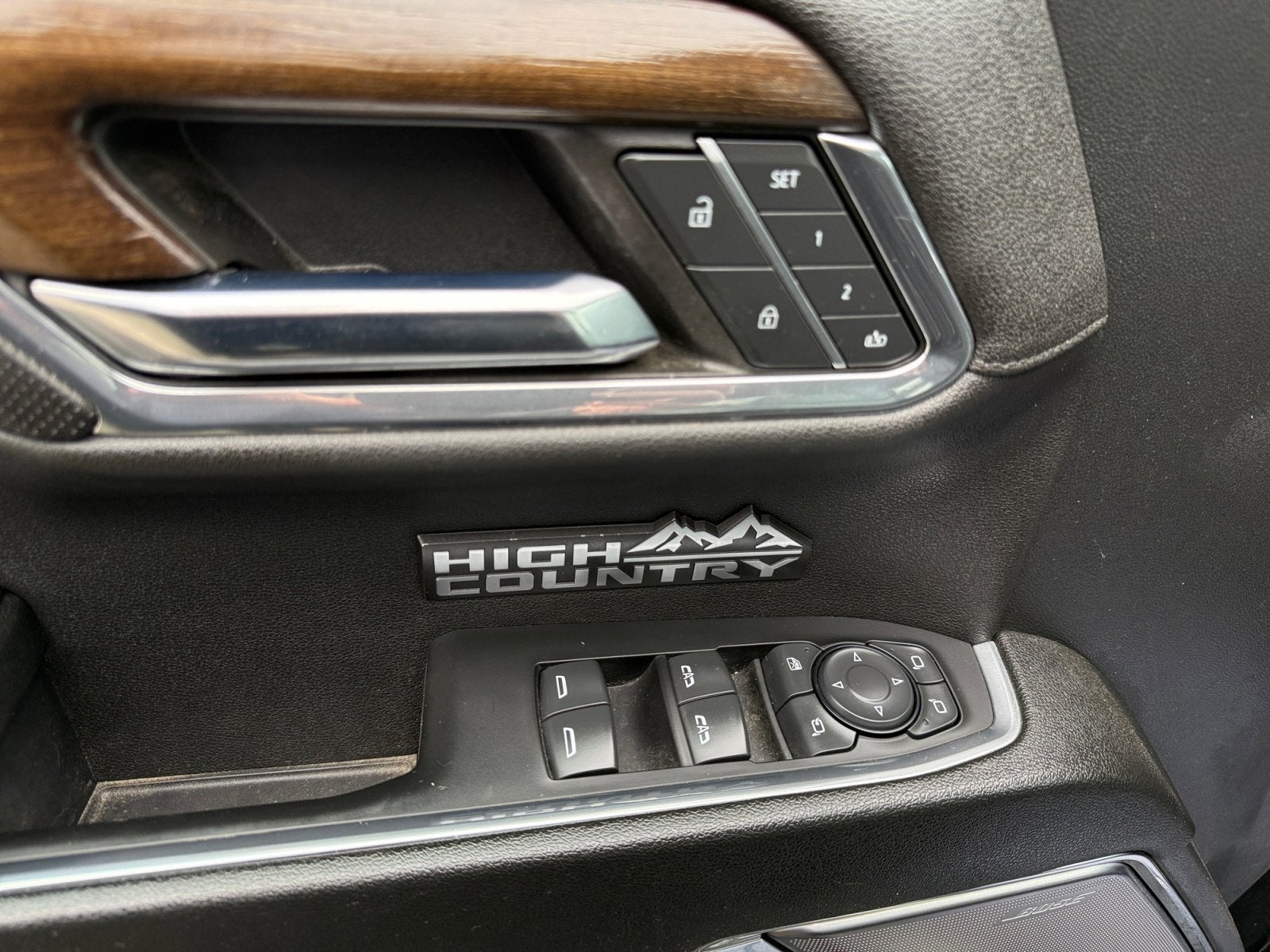 2024 Chevrolet Silverado 1500 High Country