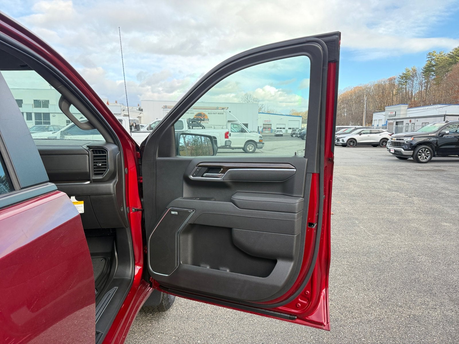 2025 Chevrolet Silverado 1500 RST