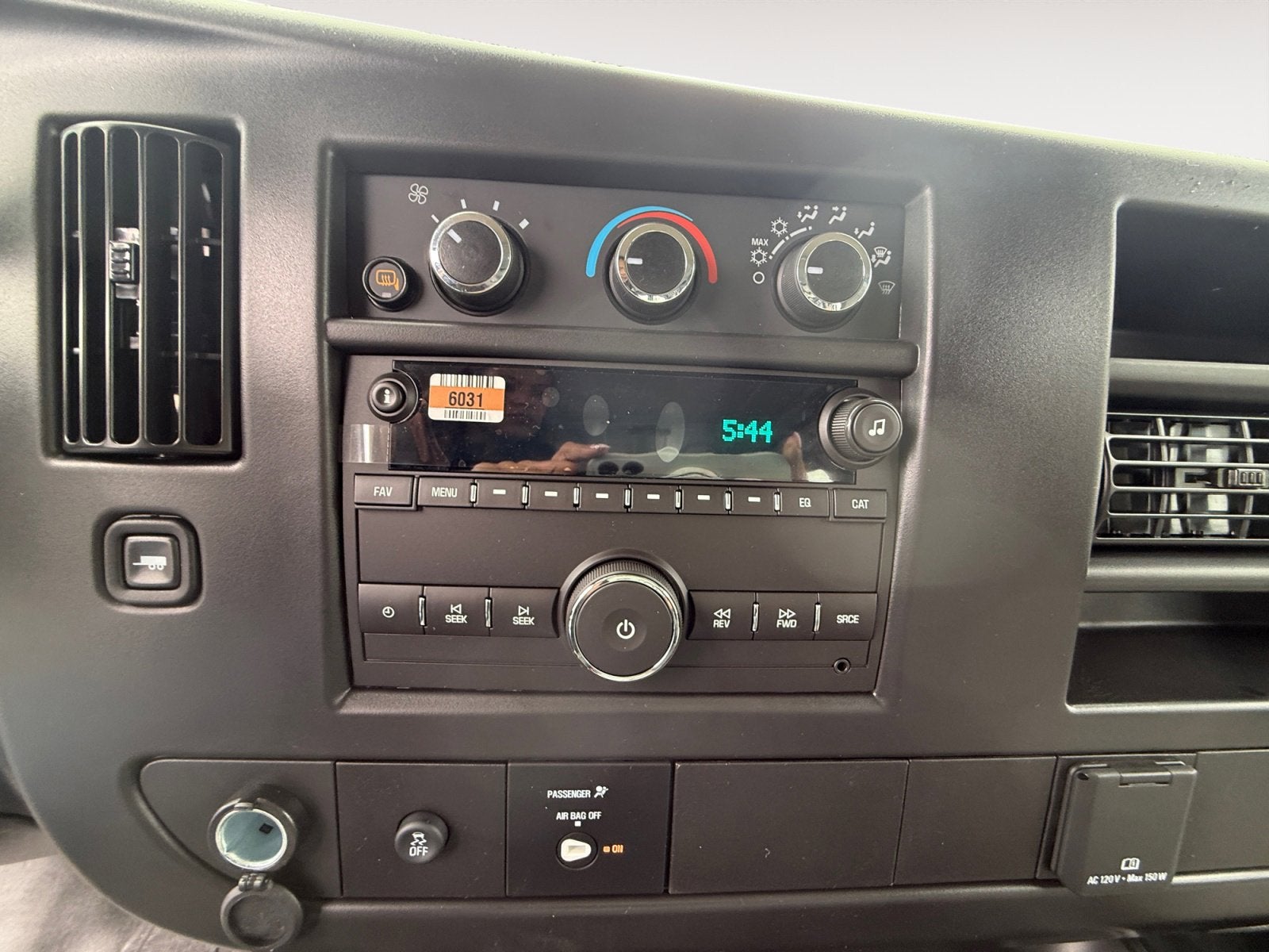 2026 Chevrolet Express Cargo WT