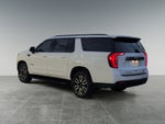 2022 GMC Yukon XL AT4