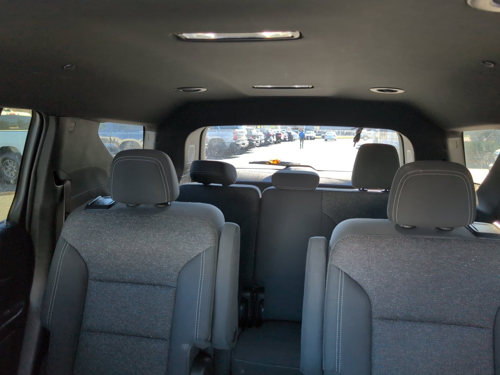 2025 Chevrolet Traverse LT - Photo 30