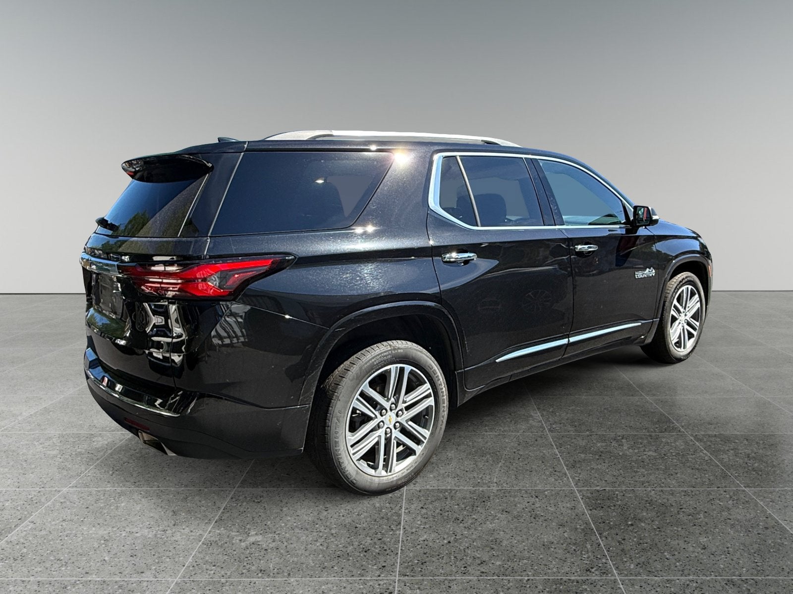 2023 Chevrolet Traverse High Country