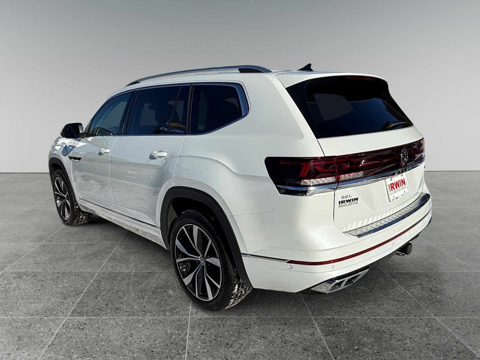 2024 Volkswagen Atlas 2.0T SEL Premium R-Line