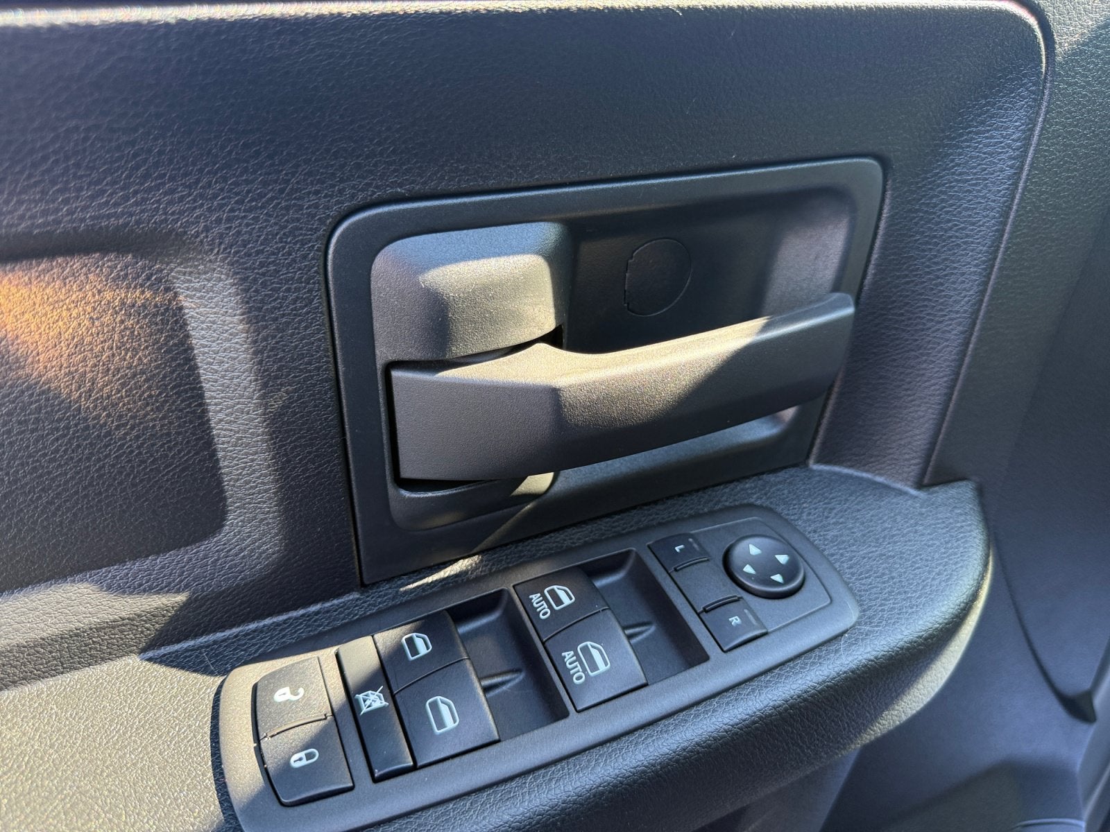 2022 RAM 2500 Tradesman Crew Cab 4x4 6'4" Box