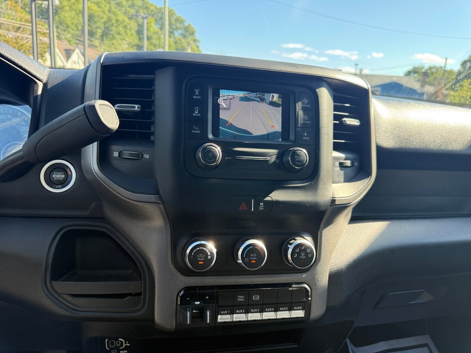 2022 RAM 2500 Tradesman Crew Cab 4x4 6'4" Box