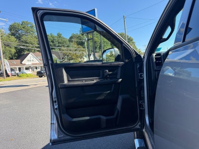 2022 RAM 2500 Tradesman Crew Cab 4x4 6'4" Box