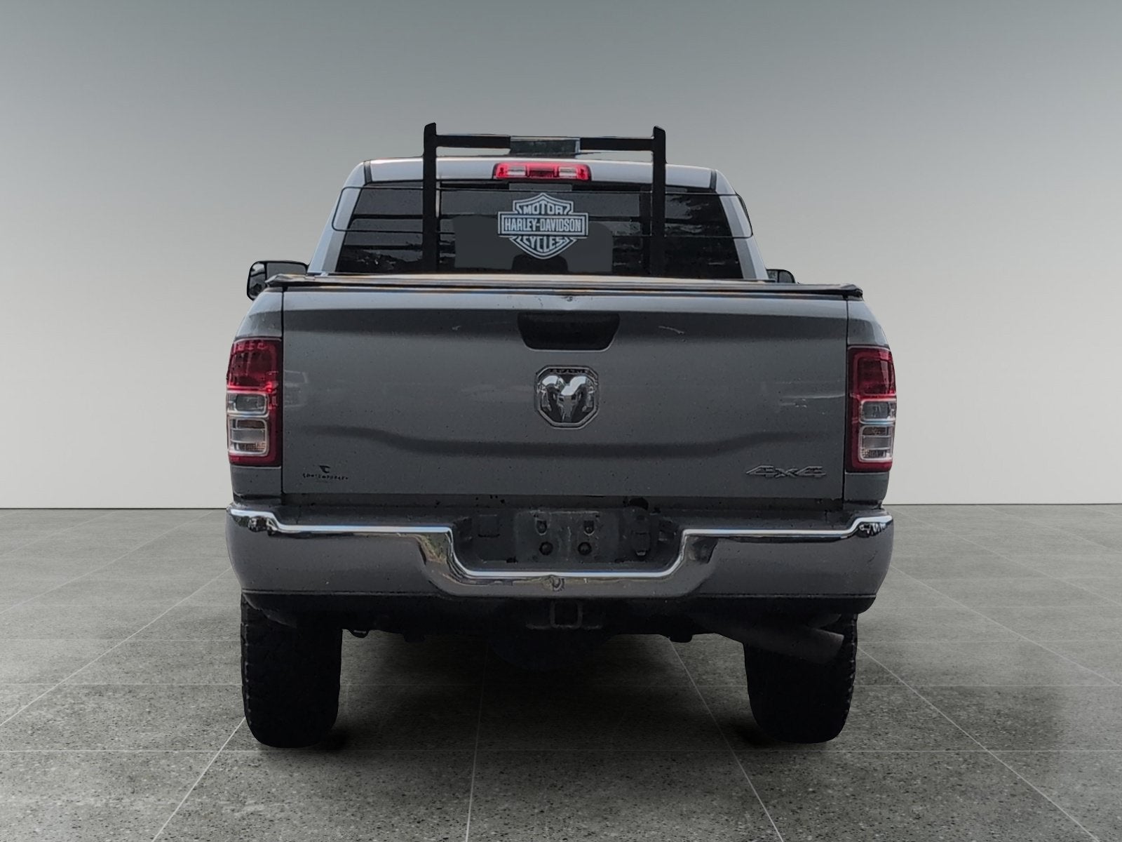 2022 RAM 2500 Tradesman Crew Cab 4x4 6'4" Box