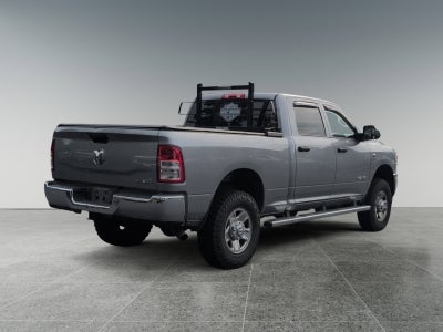 2022 RAM 2500 Tradesman Crew Cab 4x4 6'4" Box