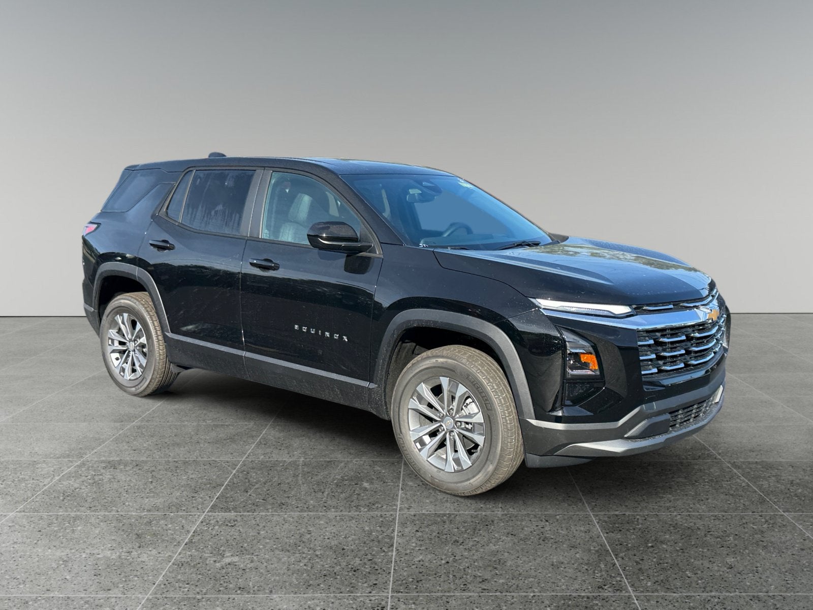 2027 Chevrolet Equinox LT - Photo 7