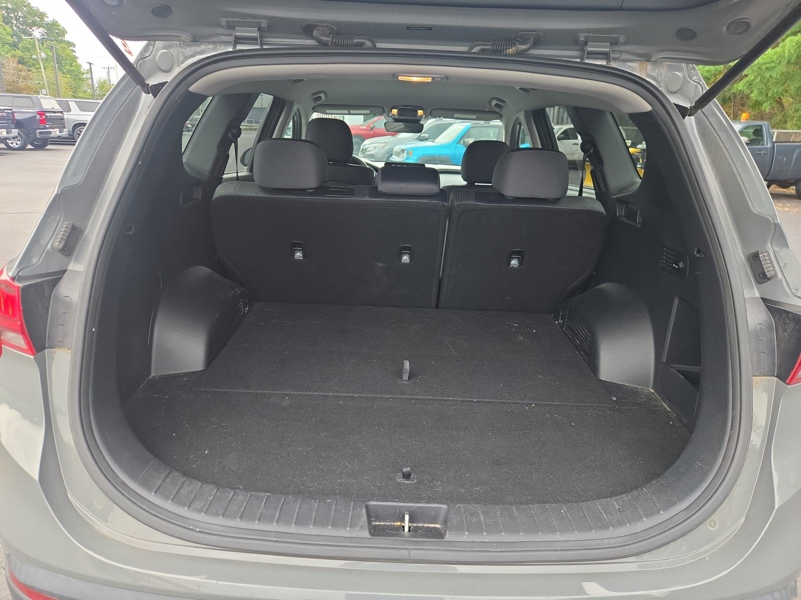 2022 Hyundai Santa Fe SE - Photo 26