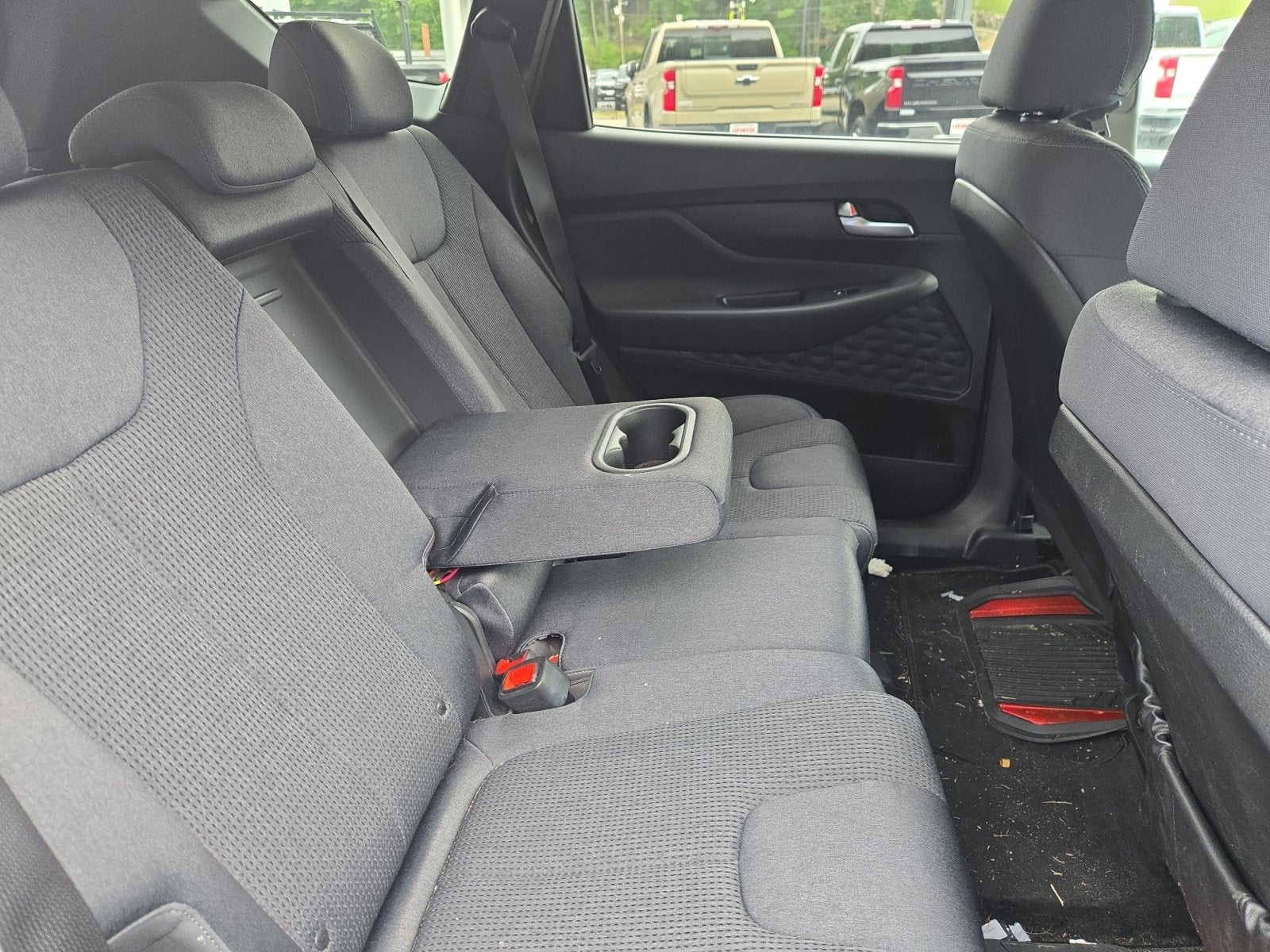 2022 Hyundai Santa Fe SE - Photo 28