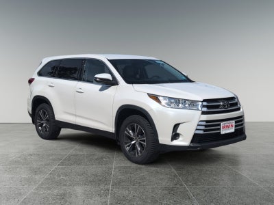 2019 Toyota Highlander LE