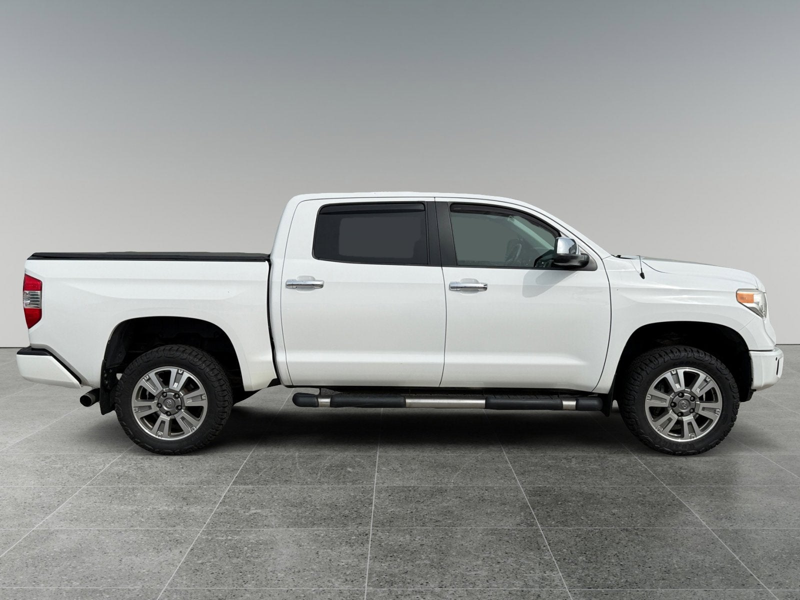 2015 Toyota Tundra Platinum 5.7L V8