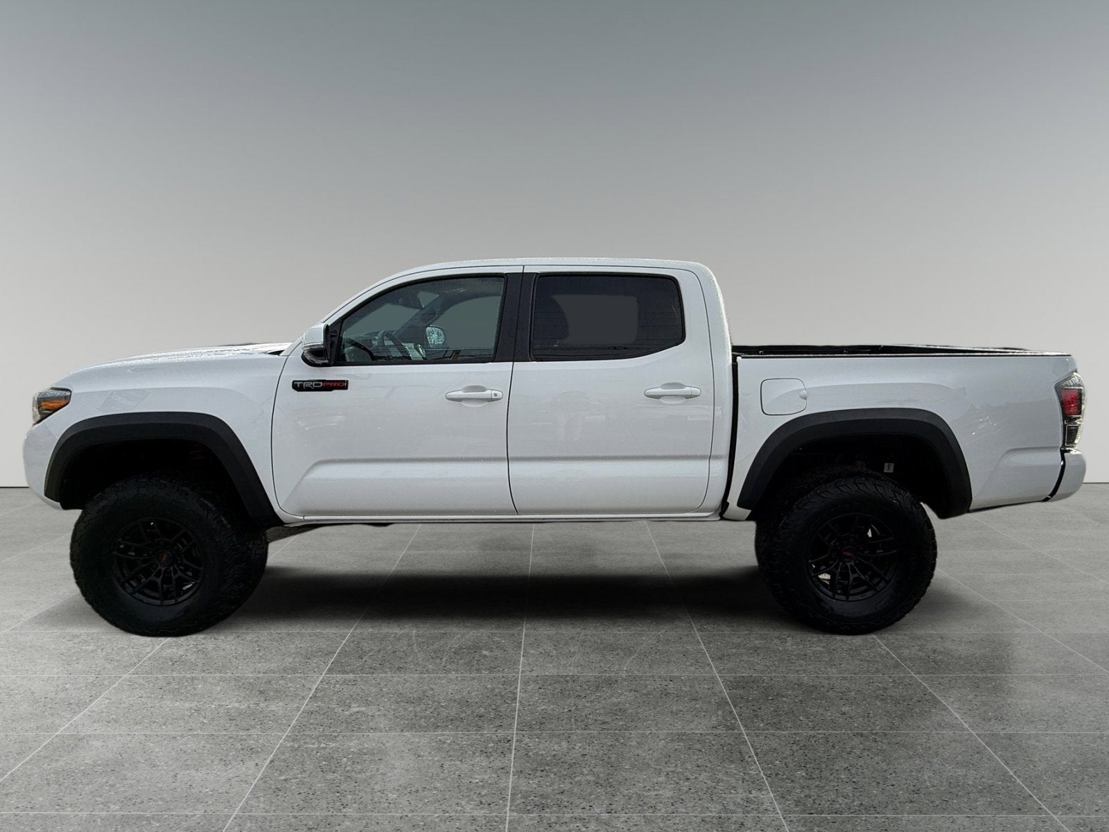 2020 Toyota Tacoma 4WD SR5