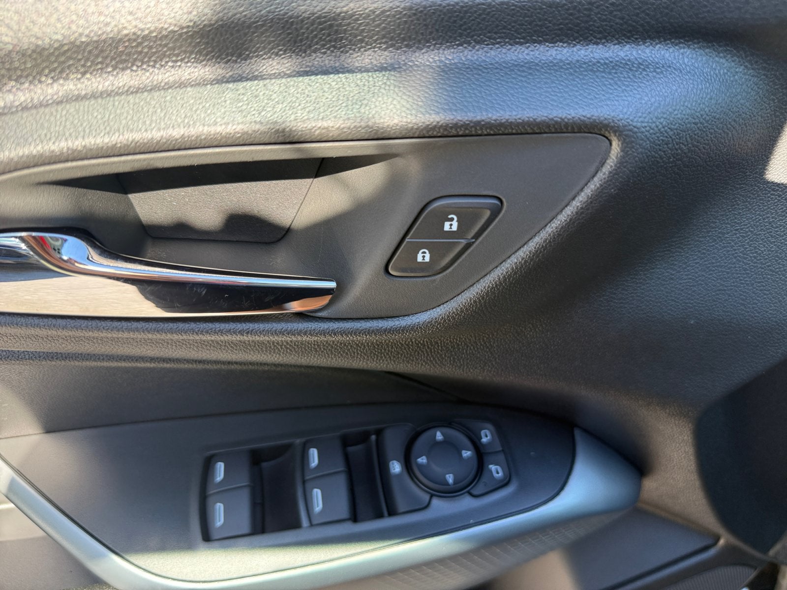 2026 Chevrolet Trax RS - Photo 16