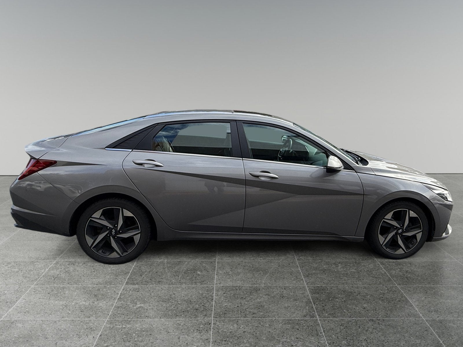 2022 Hyundai Elantra Limited