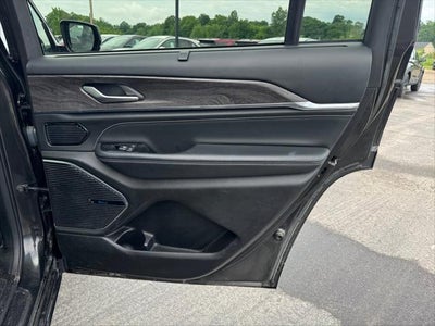 2022 Jeep Grand Cherokee L Overland