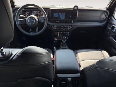 2025 Jeep Wrangler Rubicon X