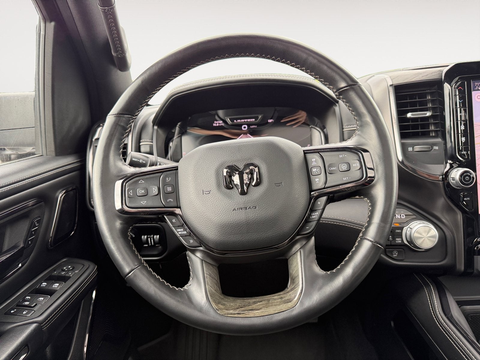 2025 RAM 1500 Limited
