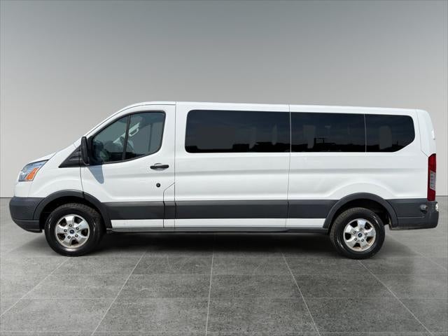 2018 Ford Transit Passenger Wagon XLT