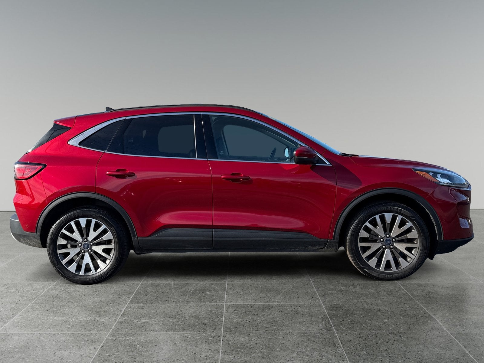 2020 Ford Escape Titanium