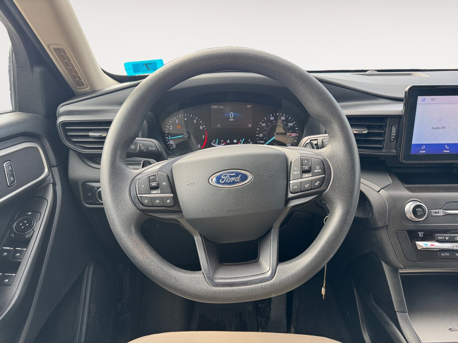 2020 Ford Explorer Base