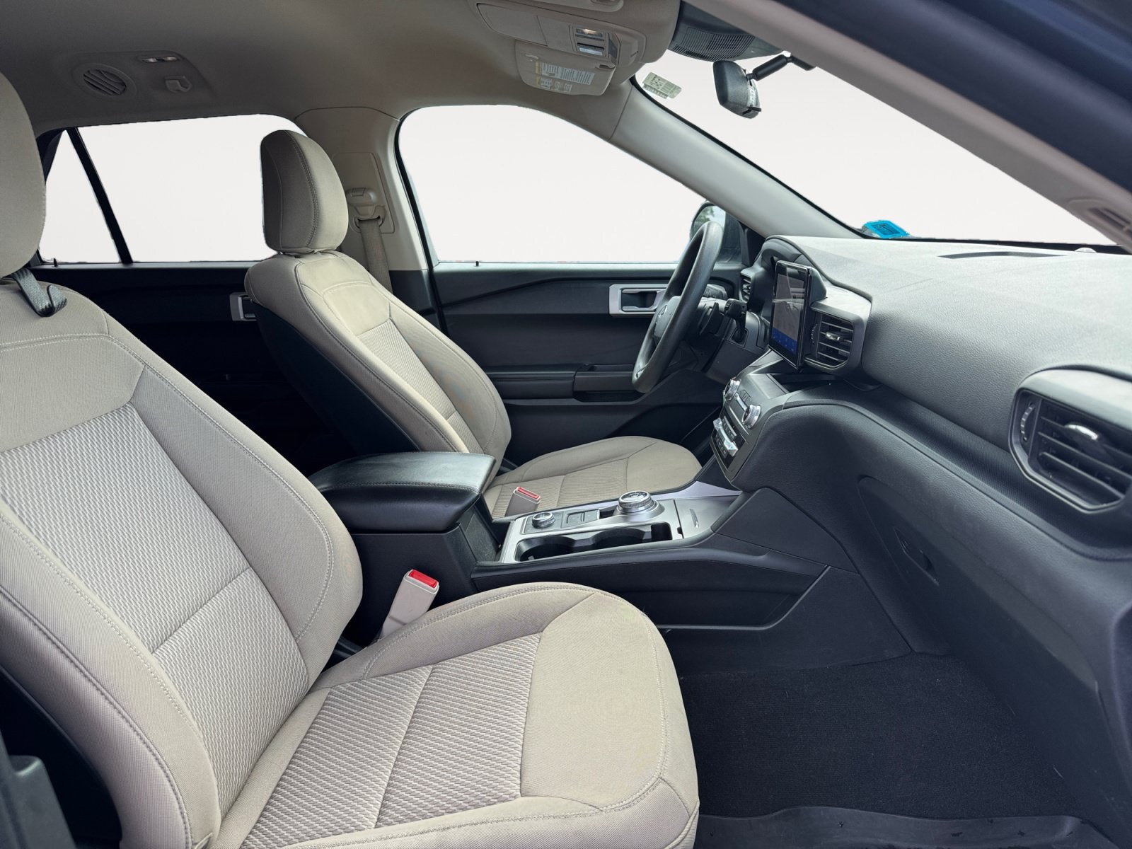2020 Ford Explorer Base