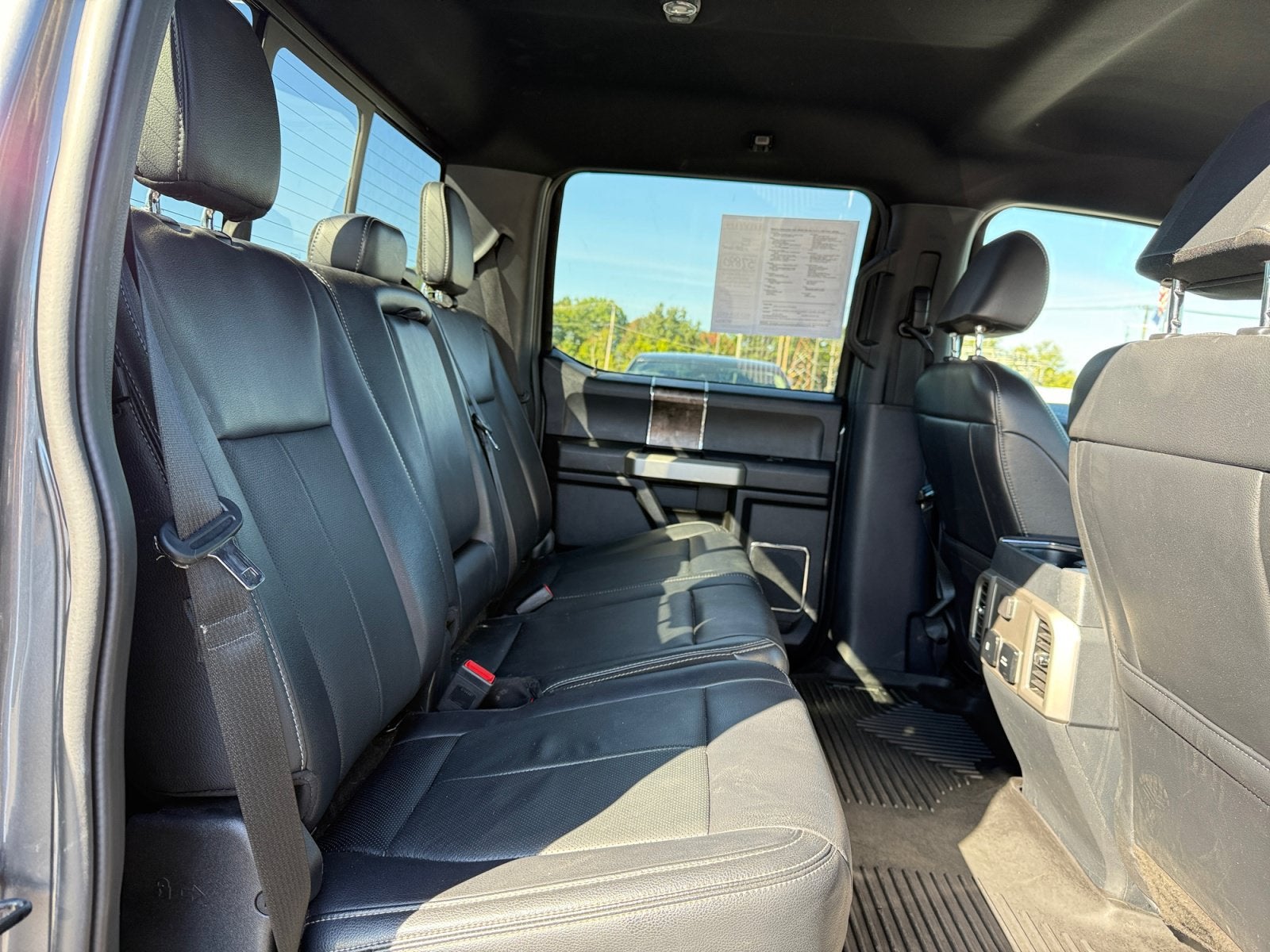 2022 Ford Super Duty F-250 SRW LARIAT