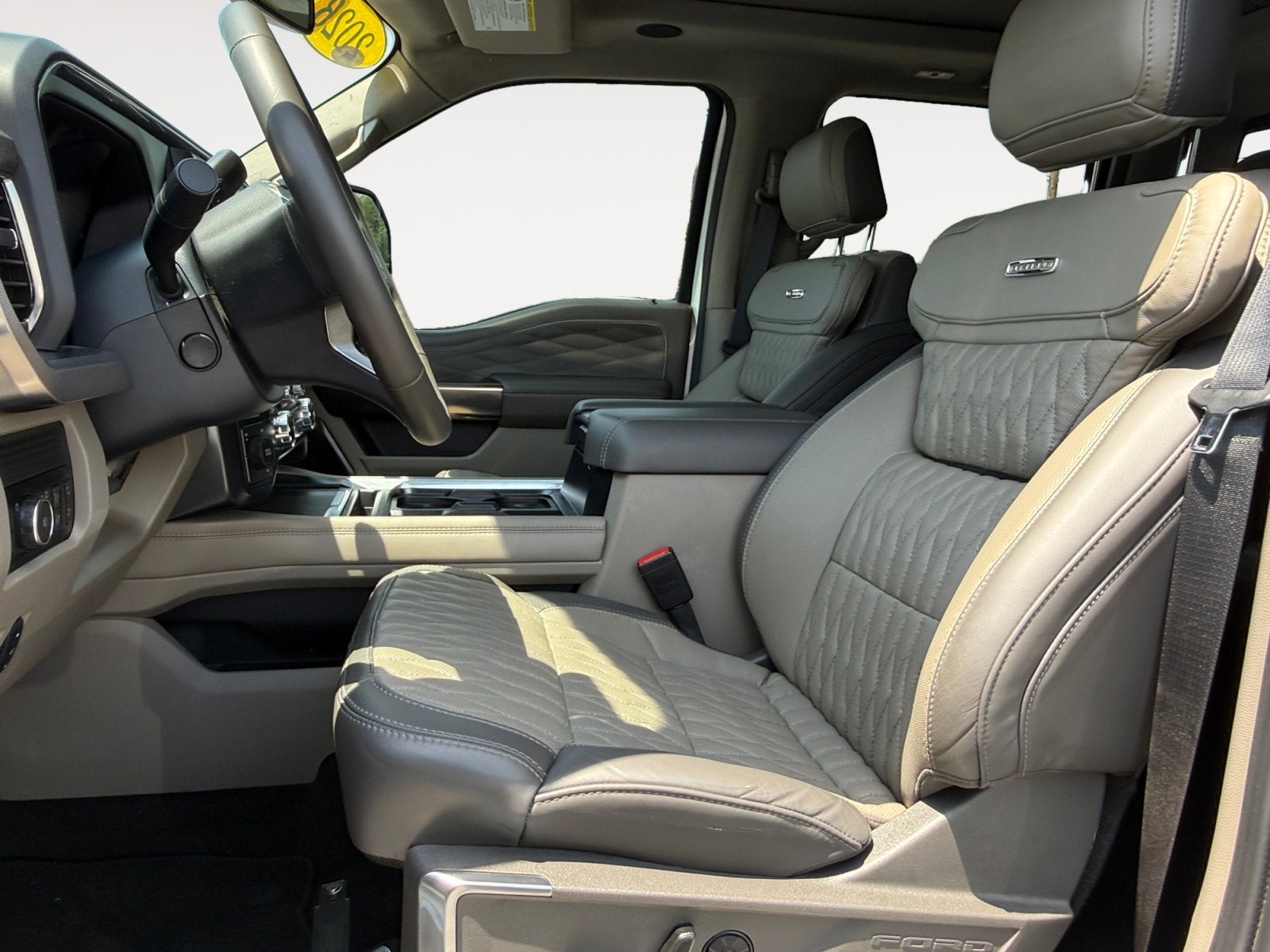 2026 Ford Super Duty F-450 DRW Platinum