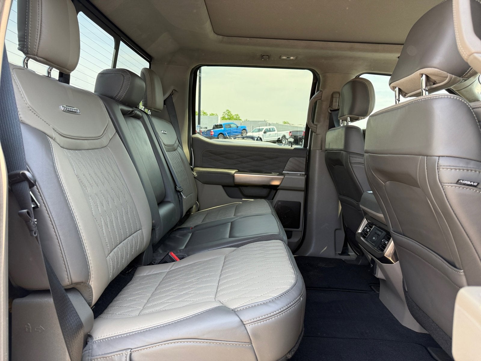 2026 Ford Super Duty F-450 DRW Platinum