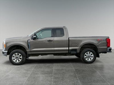 2023 Ford Super Duty F-250 SRW XLT