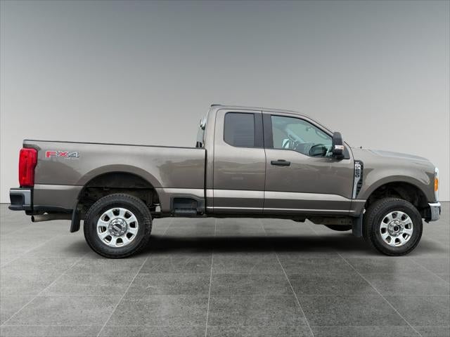 2023 Ford Super Duty F-250 SRW XLT
