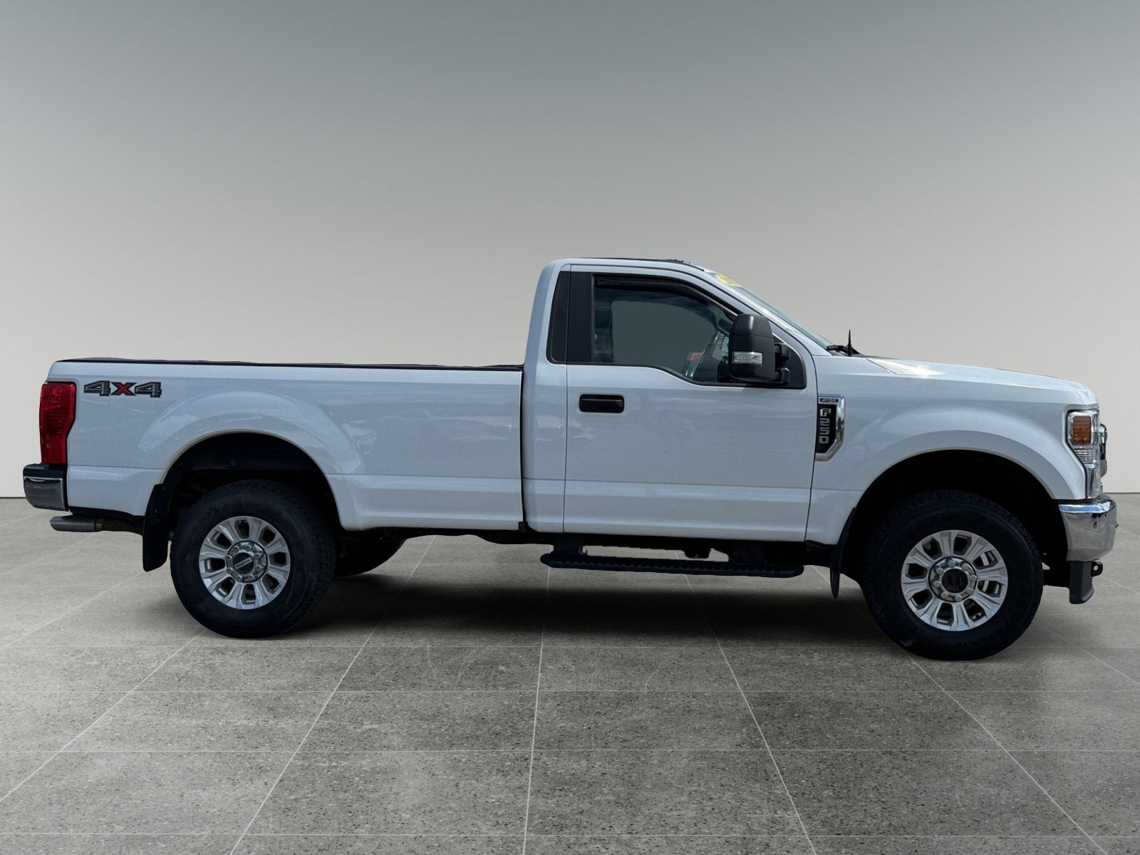2022 Ford Super Duty F-250 SRW XLT