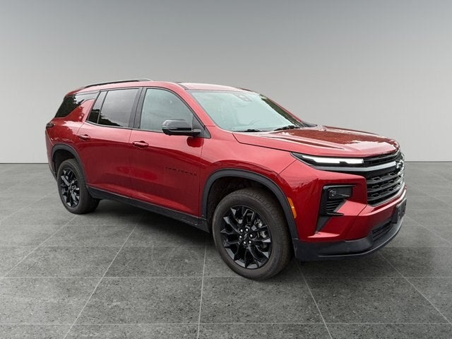2025 Chevrolet Traverse AWD LT
