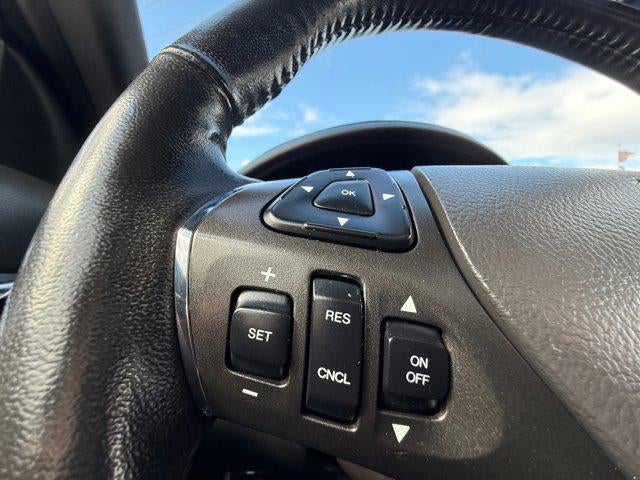 2014 Lincoln MKS Base