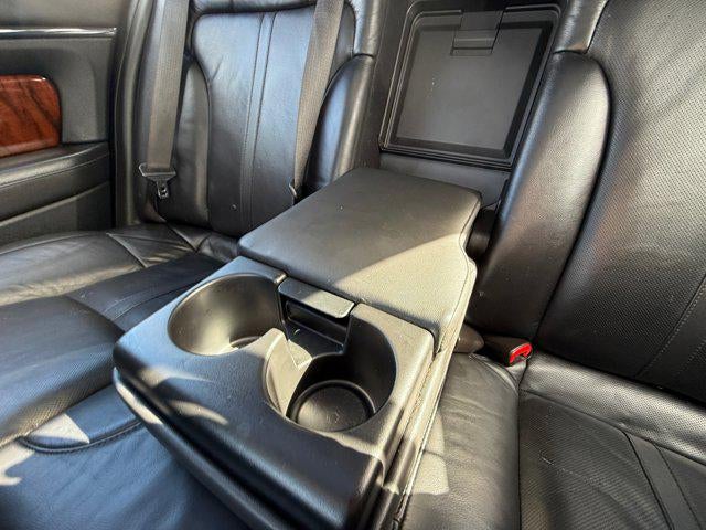 2014 Lincoln MKS Base