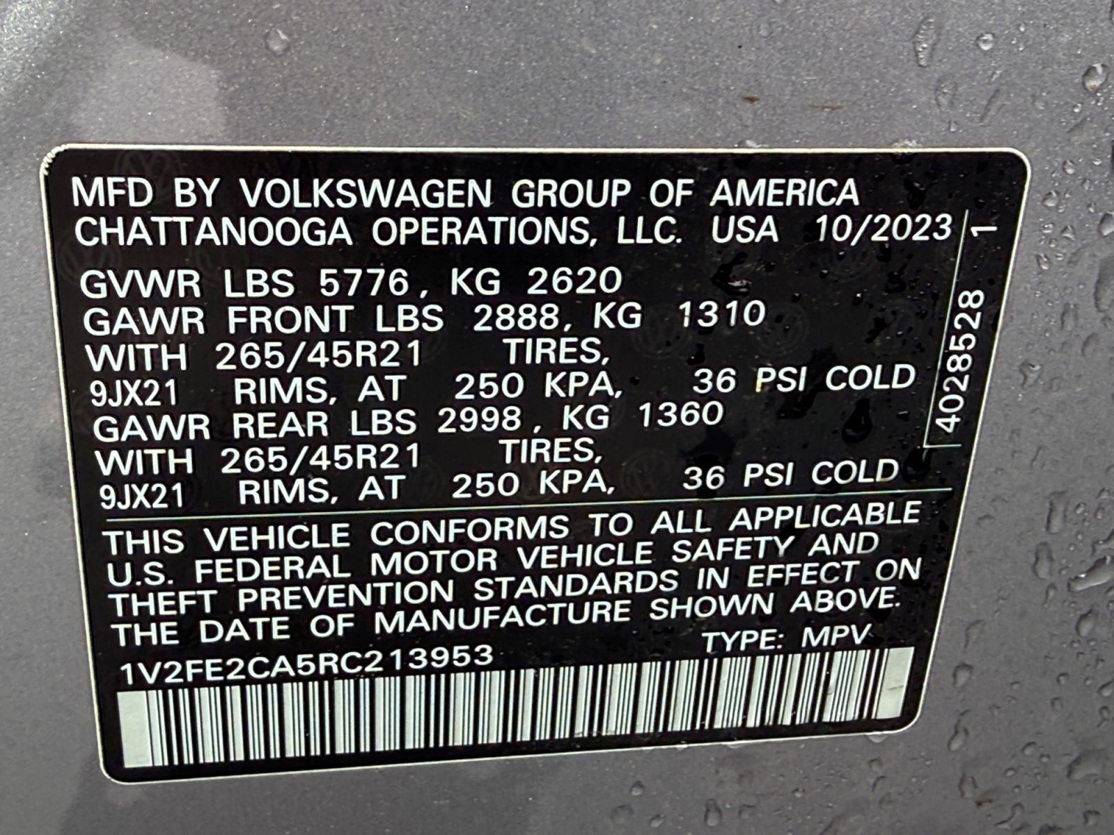 2024 Volkswagen Atlas Cross Sport 2.0T SEL Premium R-Line