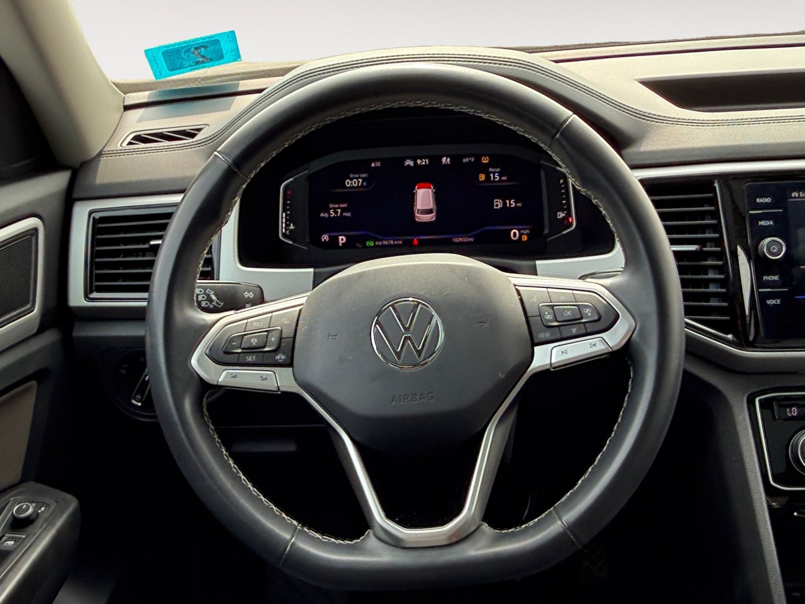 2022 Volkswagen Atlas 3.6L V6 SE w/Technology