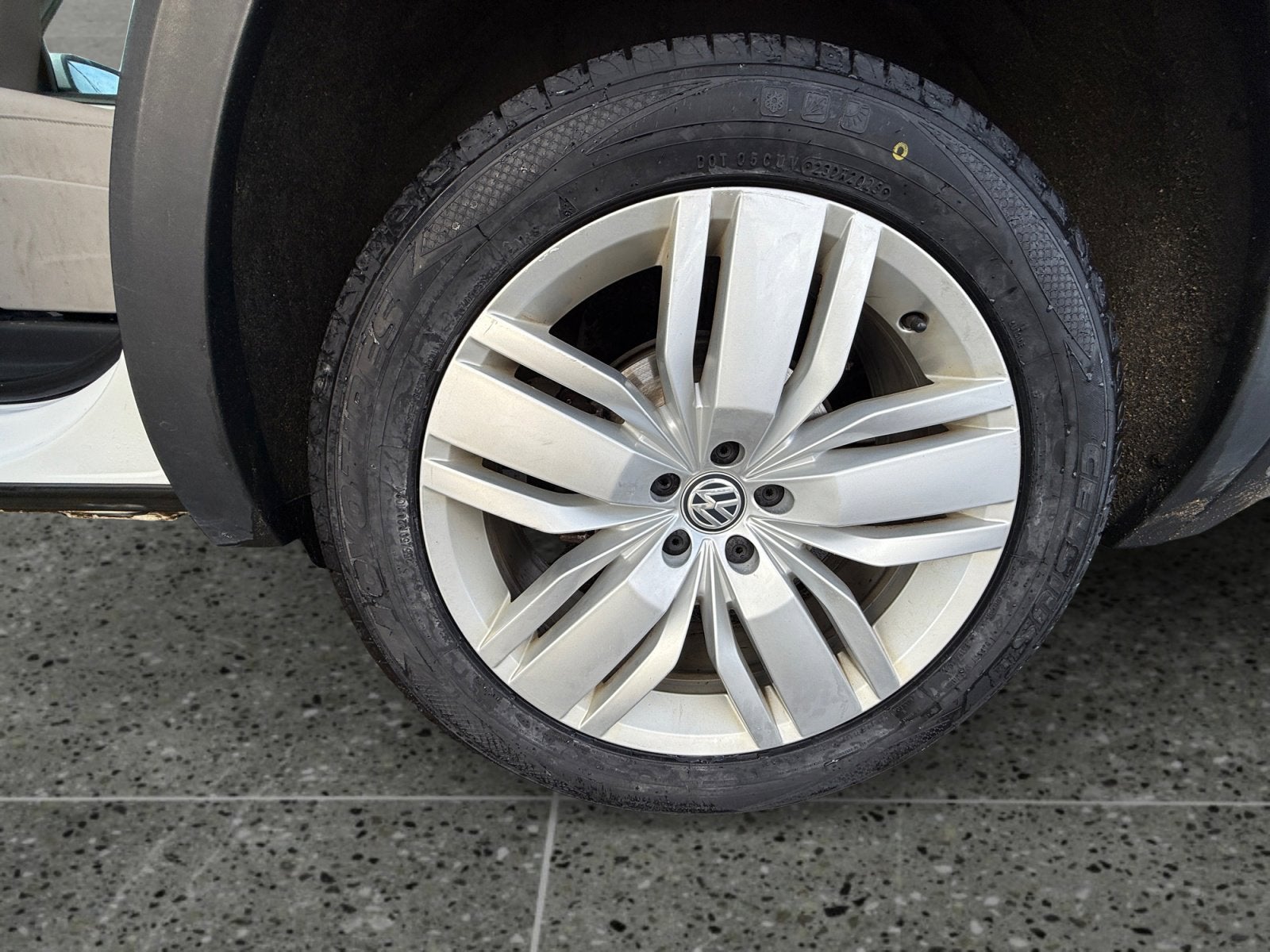 2019 Volkswagen Atlas 3.6L V6 SE w/Technology