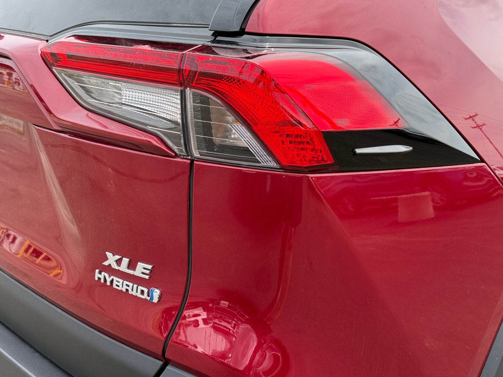 2024 Toyota RAV4 Hybrid XLE Premium