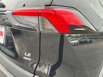 2020 Toyota RAV4 LE