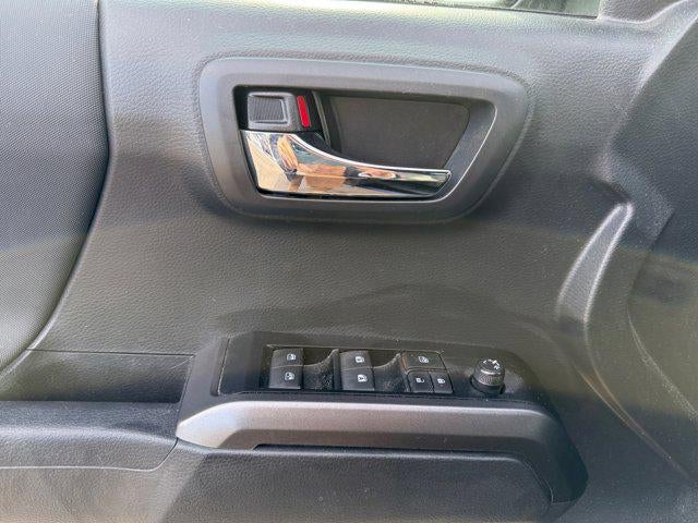 2023 Toyota Tacoma 4WD TRD Off Road