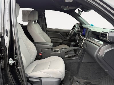 2025 Toyota Tacoma 4WD SR5
